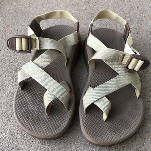 Brown & Gold Chaco - Women Size 8